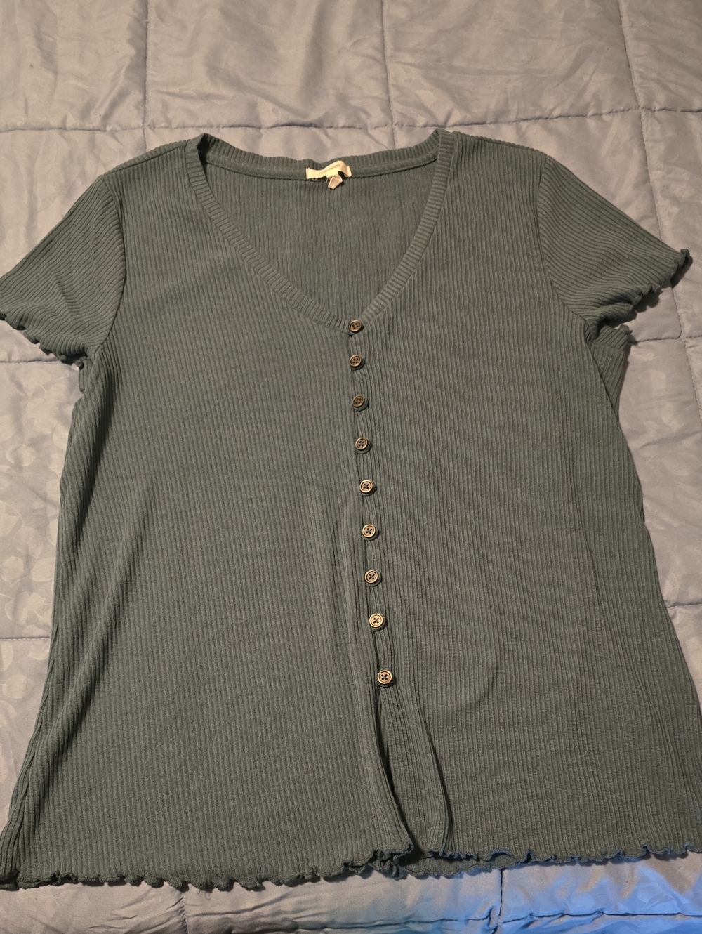 Maurices Cap Sleeve Vneck XxL
